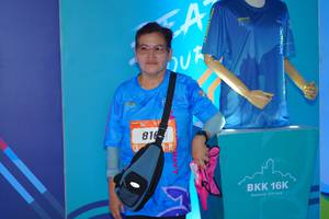 BIB: 
                            <button type="button" onclick="openModal(3238145)" class="btn btn-primary btn-sm float-right btn-popup" data-toggle="modal" data-target=".modal-high-quality">
                        <i class="fas fa-shopping-cart"></i> Add to Cart
                    </button>
                                            <button type="button" onclick="isThisMe(3238145, true)" class="btn btn-success btn-sm float-right btn-popup btn-isme hidden" data-toggle="tooltip" data-placement="bottom" title="นี่คือรูปของคุณใช่ไหม คลิกที่นี่เพื่อเอาเข้าอัลบั้ม">
                        <i class="fas fa-plus"></i> Add to album
                    </button>
                    <button type="button" onclick="isThisMe(3238145, false)" class="btn btn-warning btn-sm float-right btn-popup btn-isnotme hidden">
                        <i class="fas fa-ban"></i> Remove from album
                    </button>